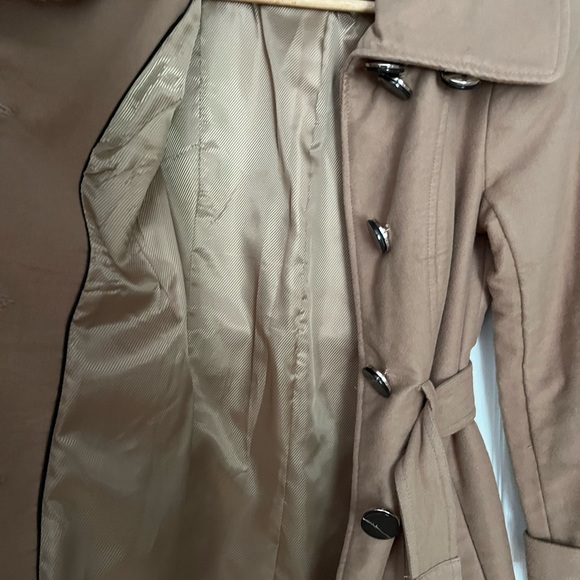 Le Chateau Coat - Picture 4 of 5